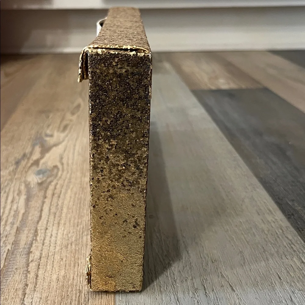 bebe gold glitter
